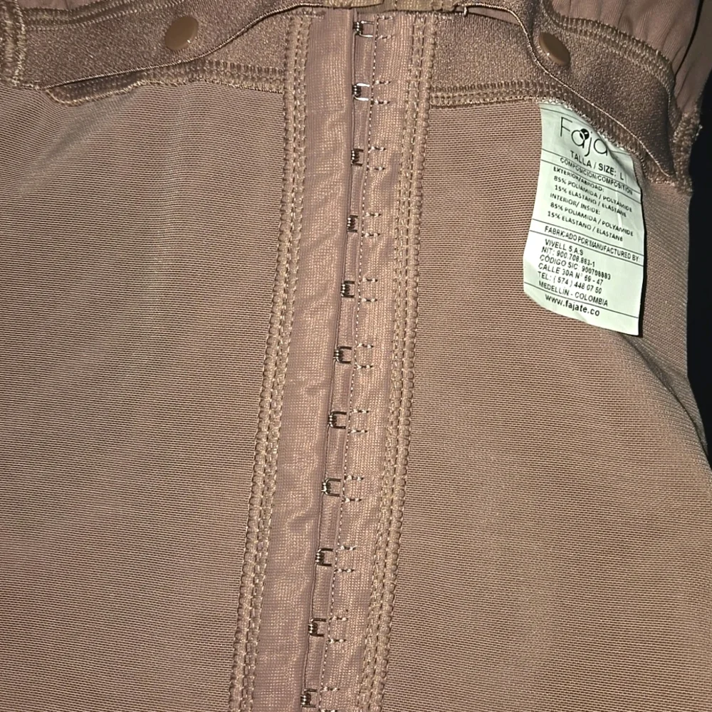 Fajas Colombianas Size L (Fajate) Like New - Picture 6 of 8